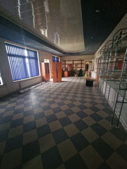 Tarnobrzeg hala sklepowa oraz magazynowa z parkingiem do wynajęcia - Widok 4