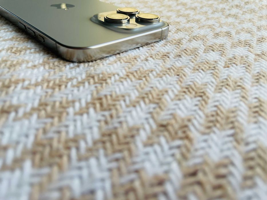 IPHONE 16 PRO MAX 256Gb 76ц. Natural Titanium NEVERLOCK Demo ( 87480)