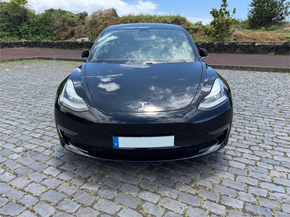 Tesla model3 Performance