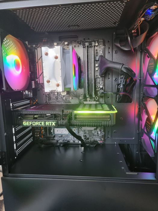 Komputer i5 10600 RTX 3060TI