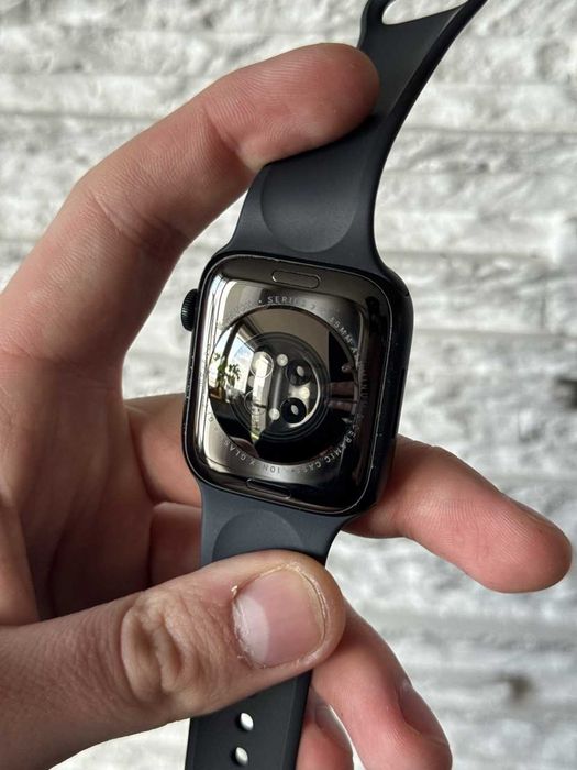 Apple Watch 7 czarny północ 45mm