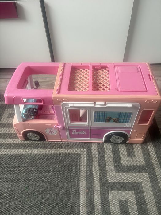 Kamper barbie z akcesoriami