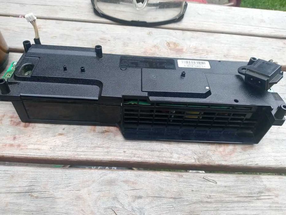 Zasilacz EADP-185AB konsola Playstation sony PS3 PS1