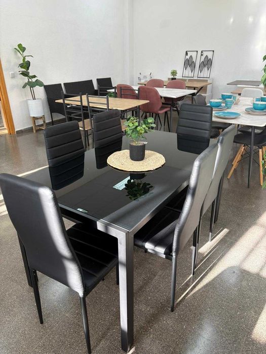 Conjunto de jantar preto com 6 lugares – em promoção!