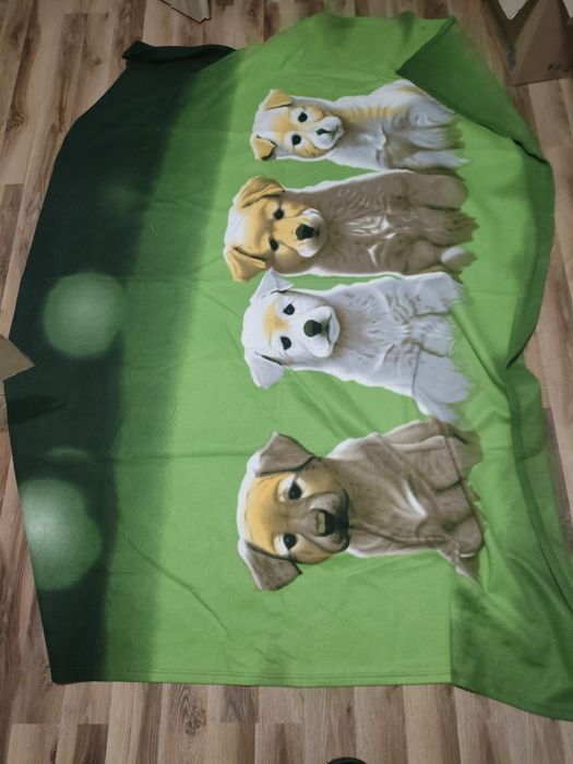 Koc w pieski labrador szczeniaki,  polarowy ok. 150x200