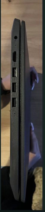 Laptop Lenovo V15-ADA