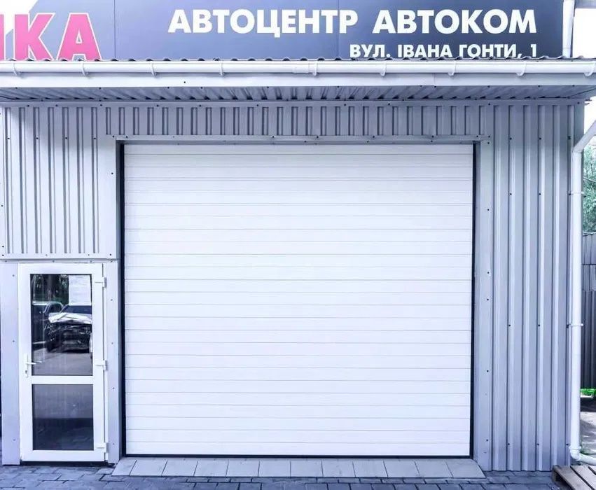 Секційні ворота. Гаражные ворота. Відкатні ворота.