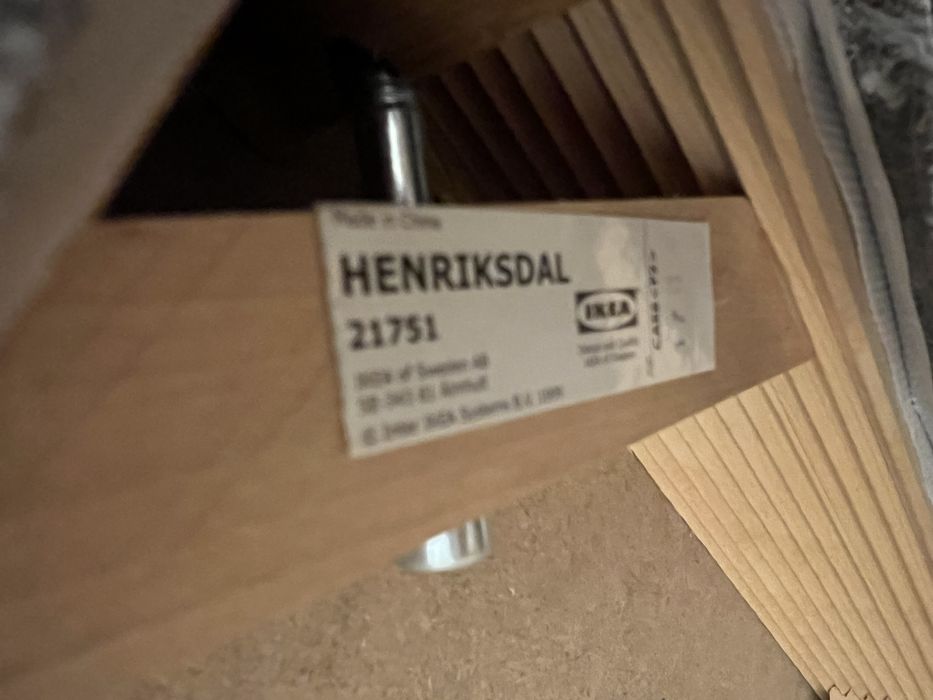 Dwa krzesła Hoker IKEA henriksdal