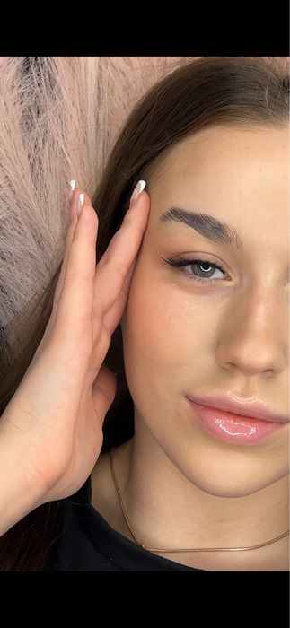 Нарощення вій Львів