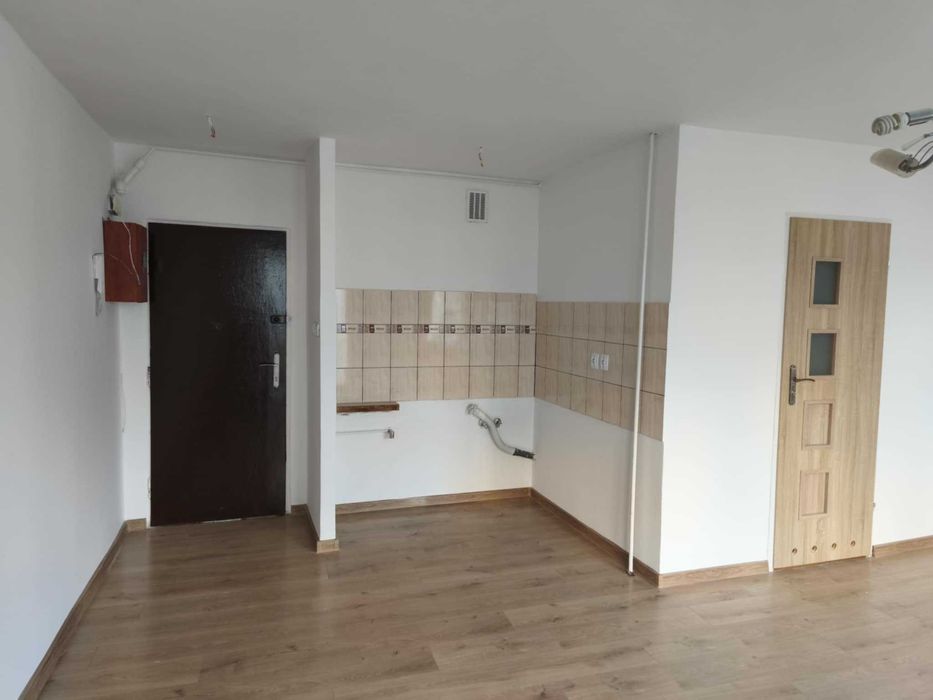 Sprzedam kawalerkę w Leśnej 170 tys