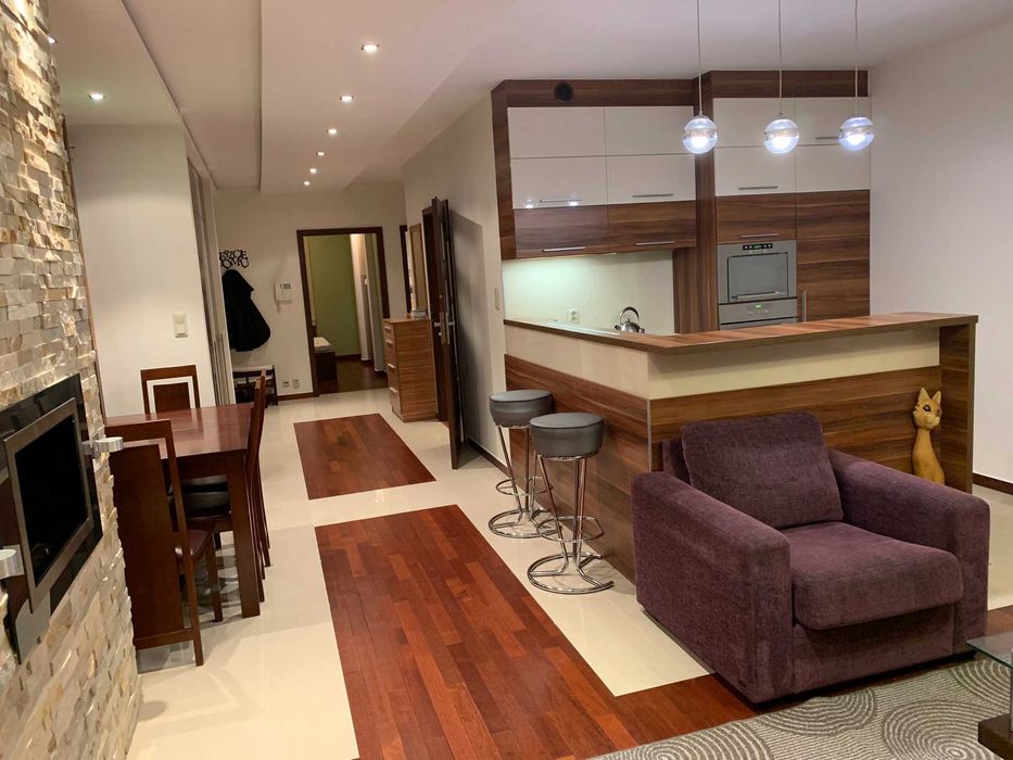 Toruń, Szosa Lubicka 10 — 73 m², balkon z widokiem na Wisłę, z garażem