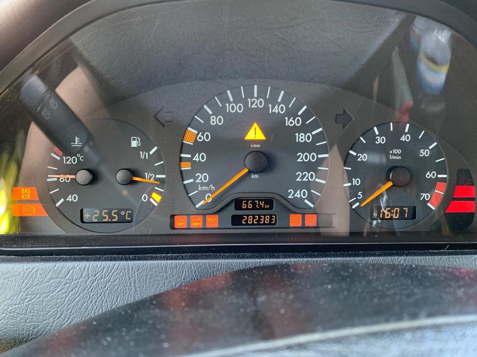 Mercedes C-180 carrinha