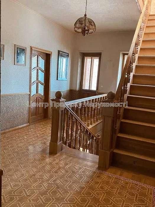 Продам Будинок розташований на Олександрівському проспекті