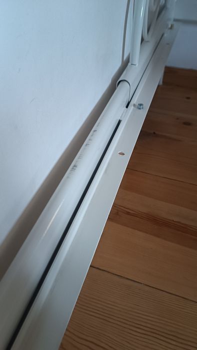 Metalowa rama do łóżka