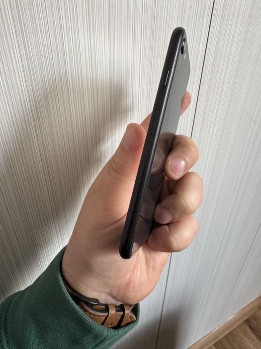 iPhone SE2 64g Neverlock