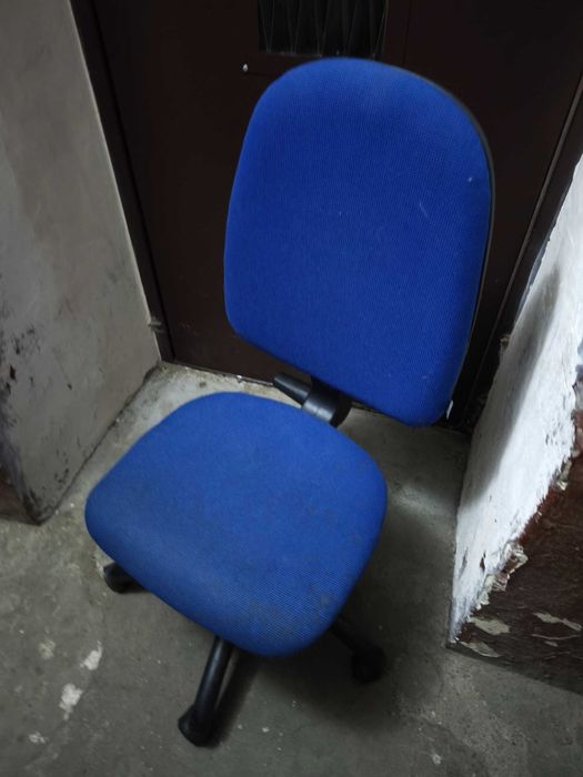 стул ссср . или  кресло копьютерное,  офисный стул