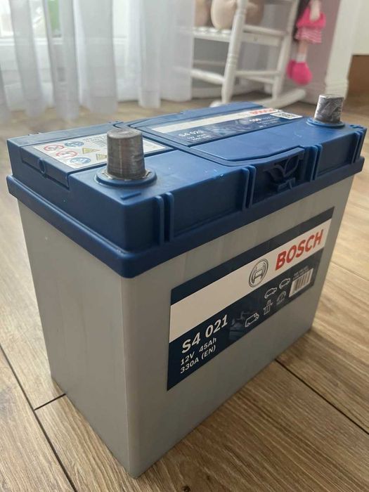 Akumulator BOSCH S4 45Ah 330A P+ (Praktycznie nowy)