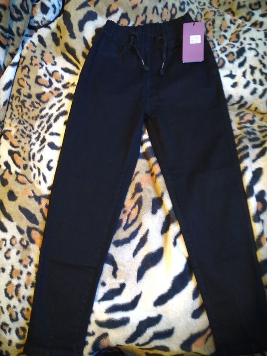 Продам новие джогири джинс