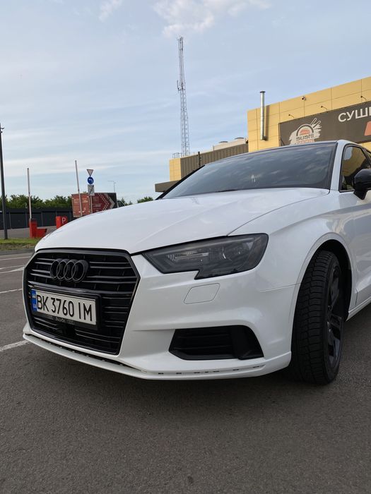 Продам Audi a3 8v 2017