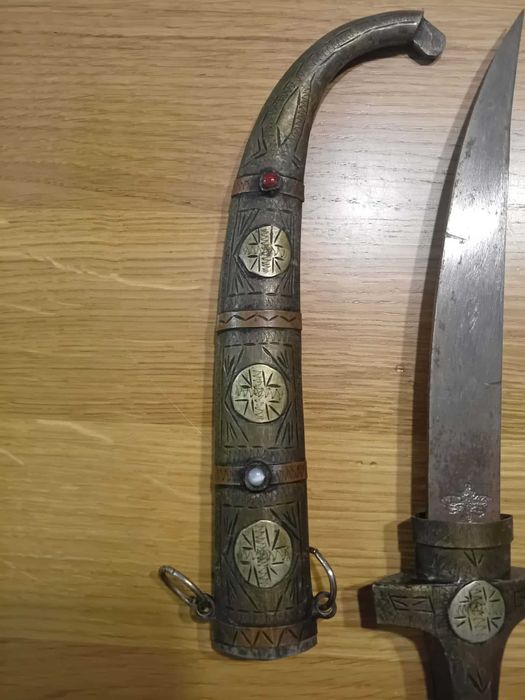 Sprzedam nóż sztylet