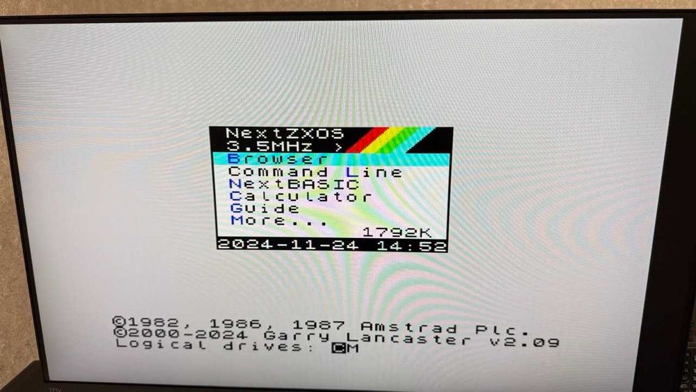 ZX Spectrum Next. Плата N-Go в корпусі 8BitDo keyb mous + консоль R36S