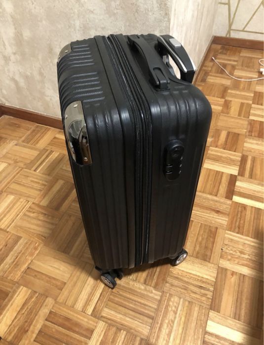 Vendo Mala de viagem 10kg