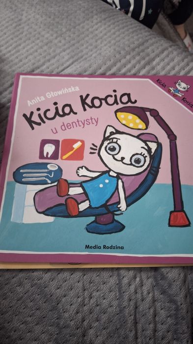 Książeczki kicia kocia 16szt
