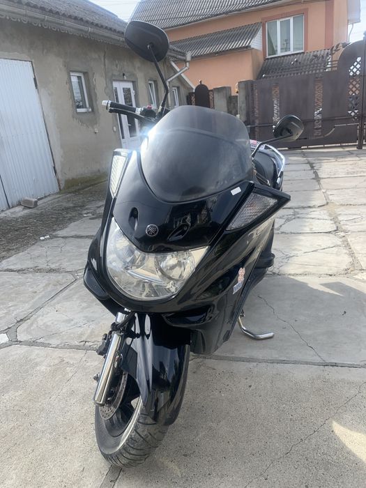 Продам Yamaha
