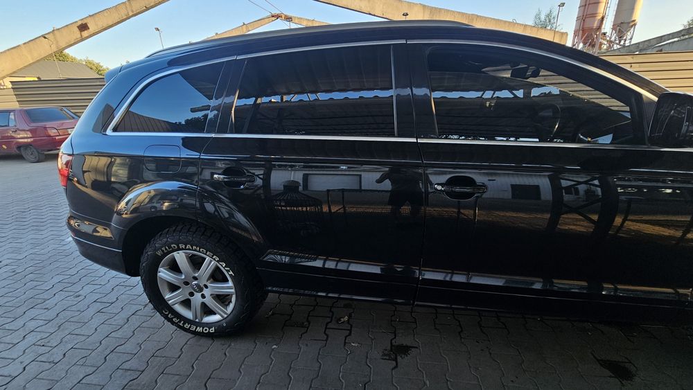 Q7 4l  3.0 tdi..