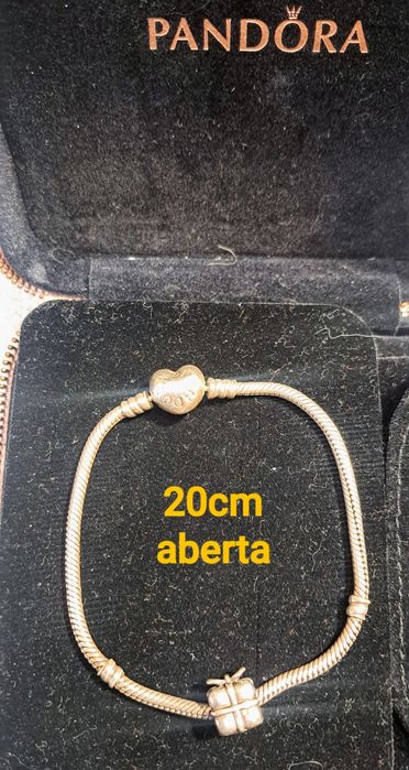 Lote de 6 Pulseiras e 3 aneis Pandora  em prata.