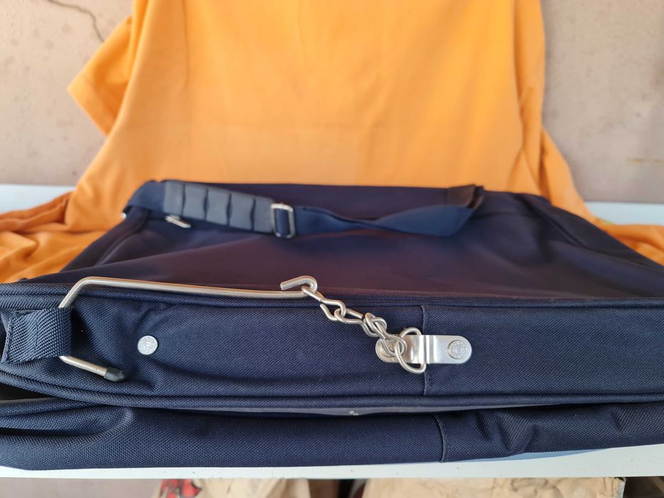 Saco Porta fatos, marca RONCATO, original e novo