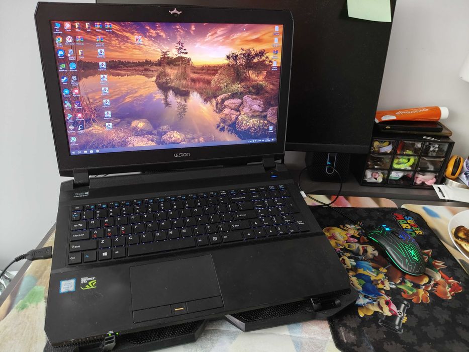 Laptop gamingowy Clevo P651RE | i7 | 16GB RAM | GTX 970M (6GB) | SSD+HDD
