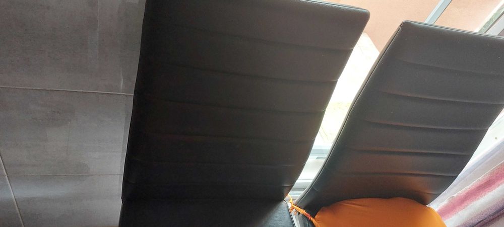 Mesa com cadeiras
