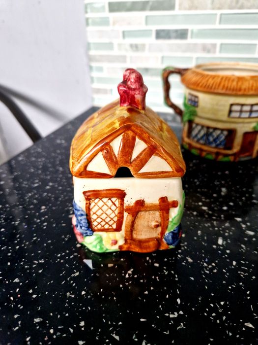 Angielski zestaw ceramiki Cottage Ware