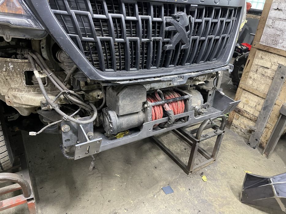 Платформа під лебідку Peugeot Landtrek  Пежо Ландтрек