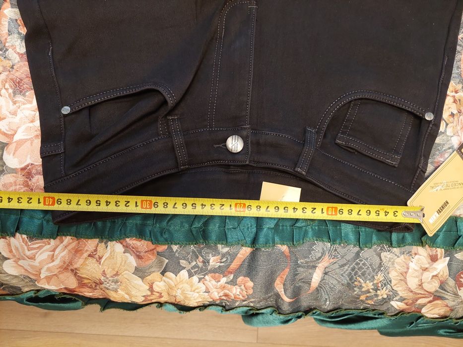 Джинси  штани дуже теплі нові на флісі