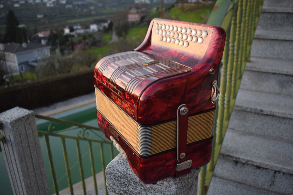 Concertina Hohner Club IIB Victoria Sol Do Fa