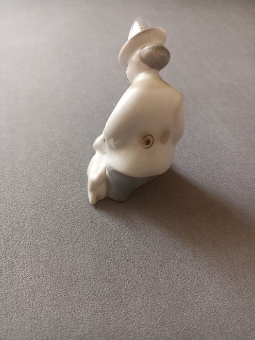 Фарфоровая статуэтка "Клоун Карандаш и собачка Клякса"