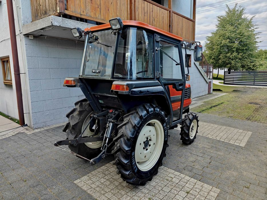 Kubota GL - 240 z kabiną – 4x4 – Traktor / Ciągnik Japoński!