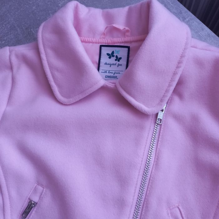 Курточка на дівчинку