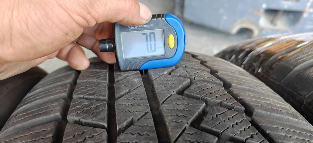 255/55r19 Continental Wintercontact TS 850P dot.3523