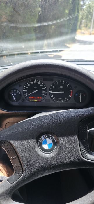 BMW 316 — fotografia 7