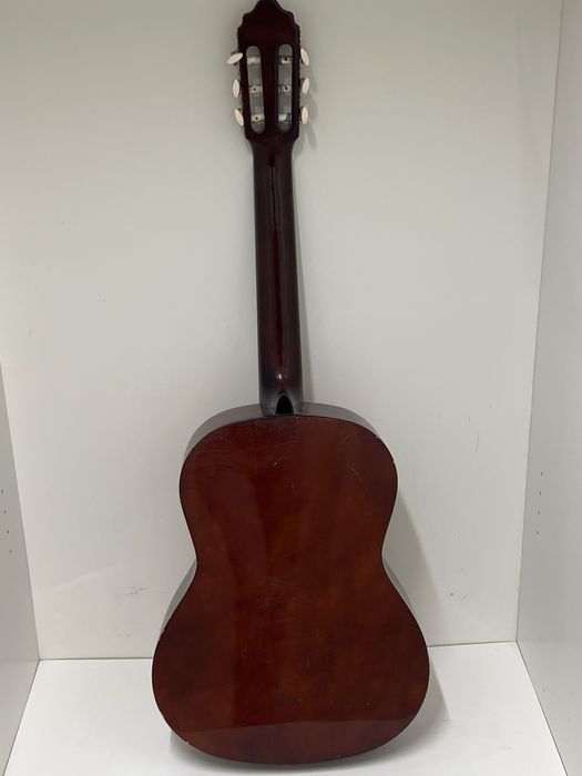 Viola em excelente estado geral – ótimo custo-benefício!