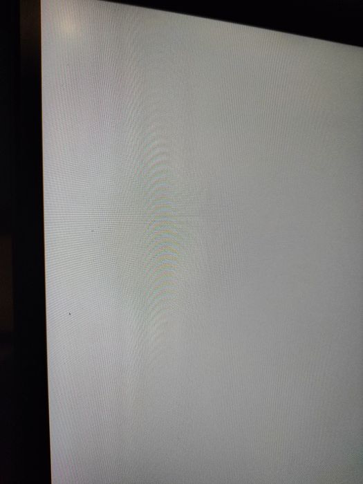 Monitor gamingowy Lenovo zakrzywiony