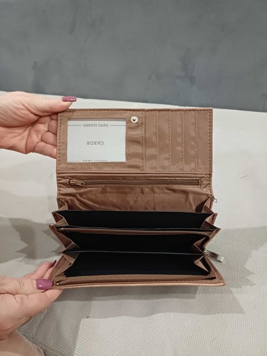 кошелек женский кожаный