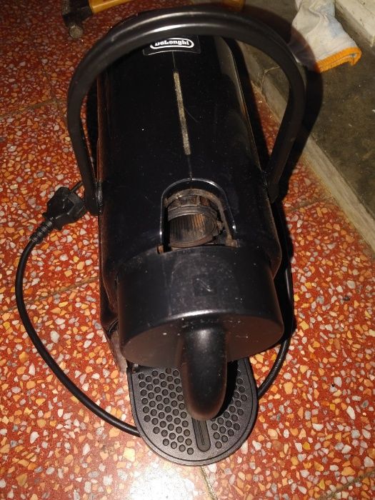 Máquina café Nespresso Delonghi para peças