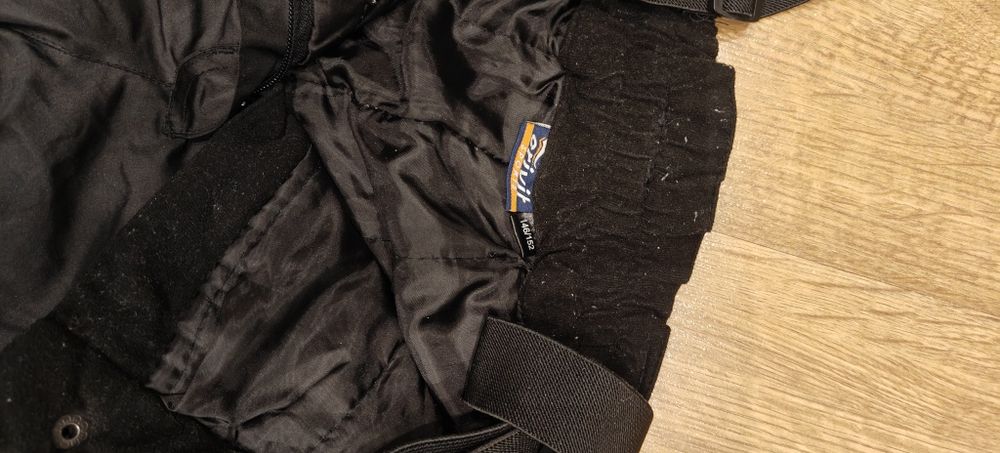 Spodnie narciarskie 146/154