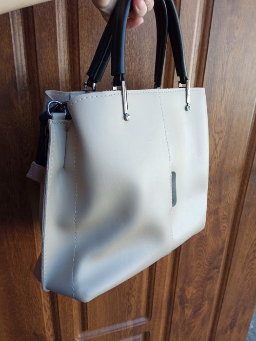 Сумка жіноча бежева