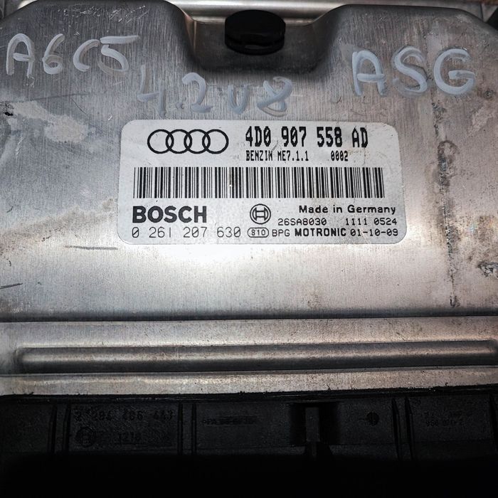 Sterownik Komputer Silnika Audi A6 C5 4.2 V8 Asg