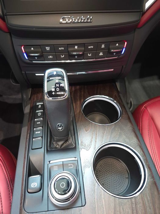 Maserati Ghibli SQ4 GranLusso Przebieg 44000km!